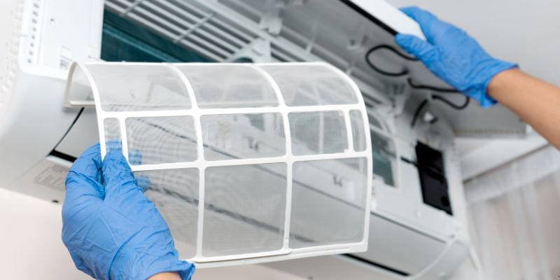 Como Limpar Filtro de Ar Condicionado em Sete Lagoas: 6 Passos Práticos